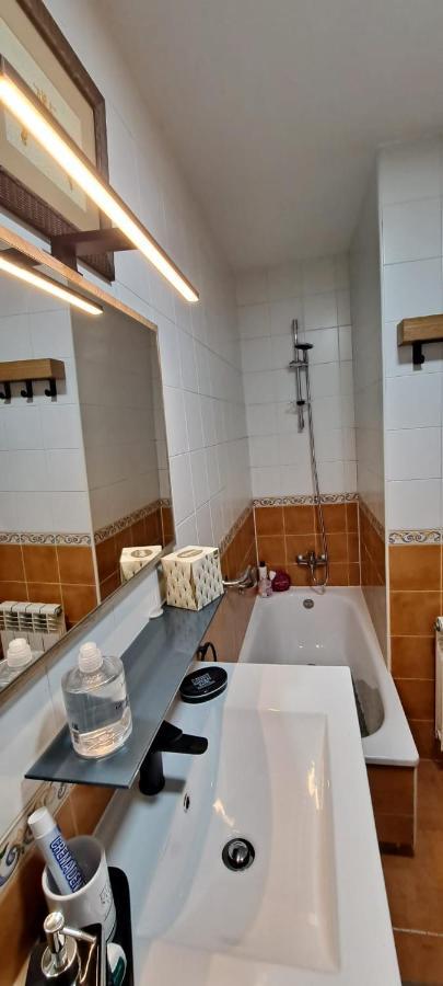 Encrucijada de Culturas- Apartamentos Turísticos Puerta de Aníbal Salamanca Exterior foto